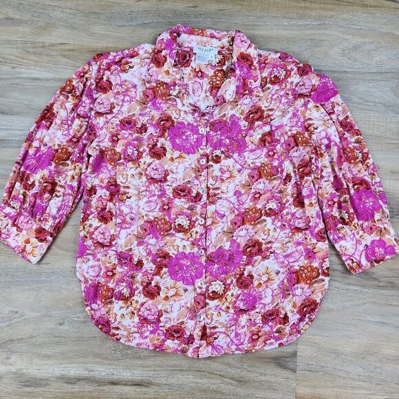 🩵Tru Luxe Jeans Pink Embroidered Floral Print Buttoned 3/4 Sleeve Top Small - Picture 1 of 12